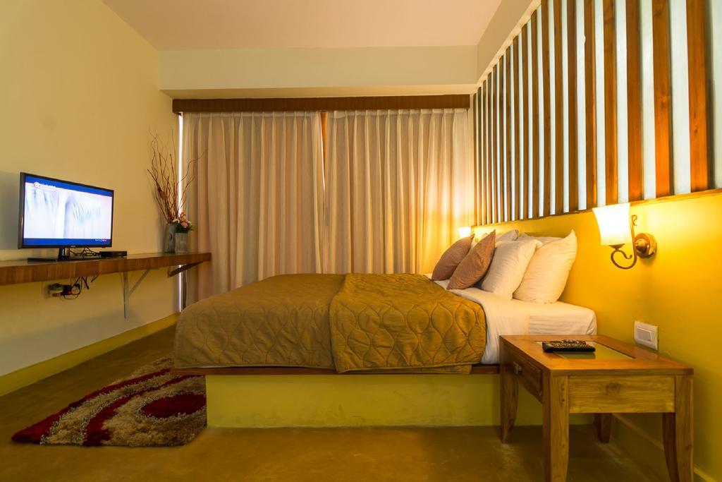 The Clematis Hotel Candolim Ngoại thất bức ảnh