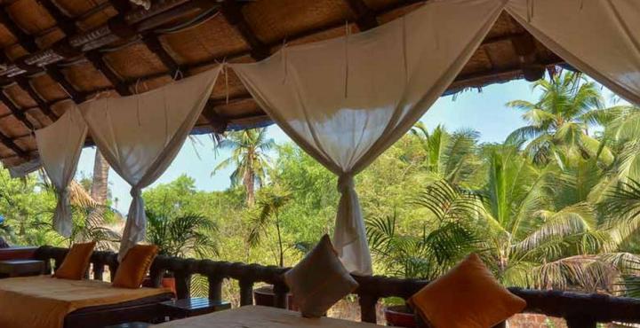 The Clematis Hotel Candolim Ngoại thất bức ảnh