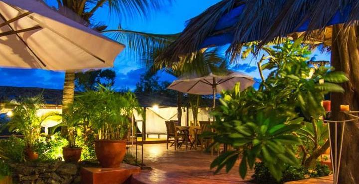 The Clematis Hotel Candolim Ngoại thất bức ảnh