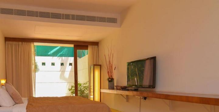 The Clematis Hotel Candolim Ngoại thất bức ảnh