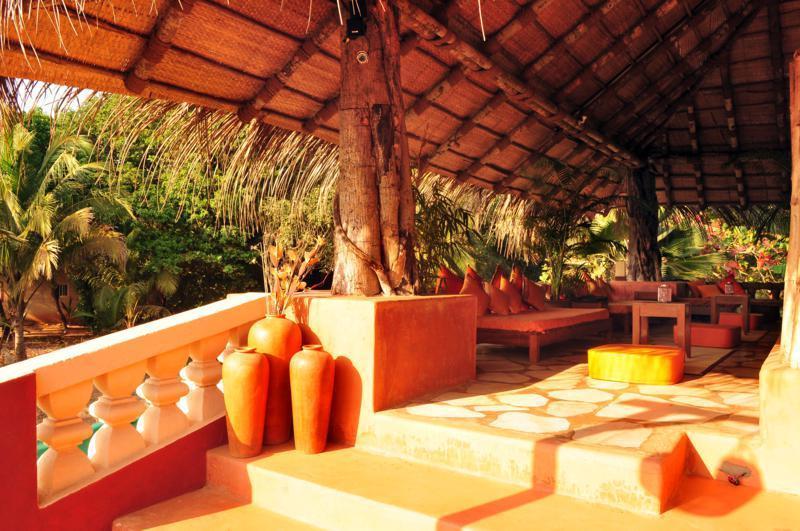The Clematis Hotel Candolim Ngoại thất bức ảnh