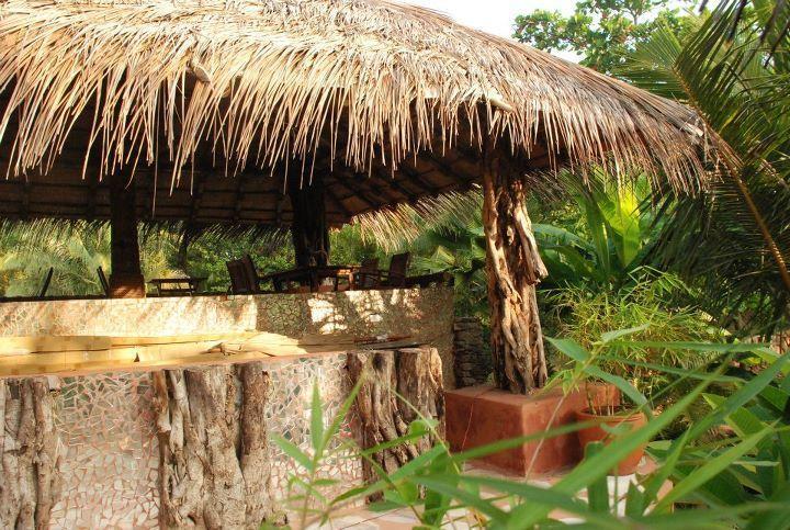 The Clematis Hotel Candolim Ngoại thất bức ảnh